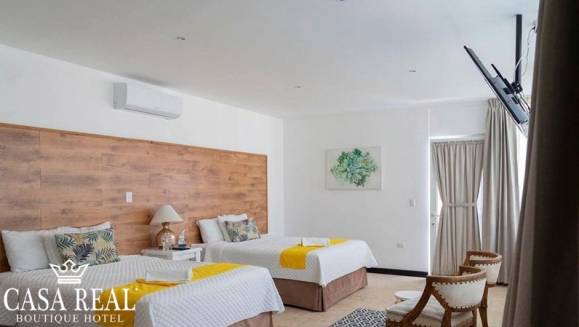 [Image: ¡Escape Frente al Mar en Casa Real Boutique, Monterrico! ¡Paga Q650 en Lugar de Q1,100 por Estadía en Habitación Doble Para Hasta 4 Personas + 2 Desayunos + Playa Privada + Piscina y Más!m]
