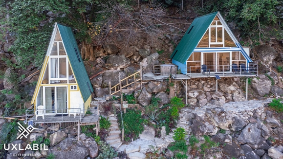 [Image: ¡Paga Q750 en Lugar de Q1,290 por Estadía de 3 Días y 2 Noches para 2 Adultos en Cabaña Equipada Frente al Lago de Atitlán, Incluye: 4 Desayunos + Uso de Kayaks + 1 Hora de Sauna +  Impuestos Incluidos + Parqueo!m]