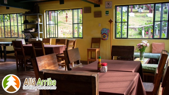 [Image: ¡Paga $60 en Lugar de $110 por 1 Noche en Cabaña para 2 Adultos y 2 Niños o para 3 Adultos + Desayunos Continentales + 30 Minutos de Juegos de Mesa + Caminata en Bosque + Visita al Vivero de Hortalizas + Entretenimiento y Más!m]