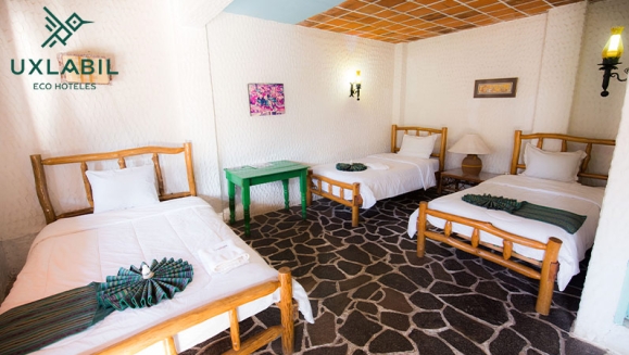 [Image: ¡Paga Q750 en Lugar de Q1,790 por Estadía de 3 Días y 2 Noches para 2 Adultos en el Lago de Atitlán: Habitación Doble + 4 Desayunos + Tour de Abejas Mayas y Miel Orgánica + Kayaks + Impuestos Incluidos!m]