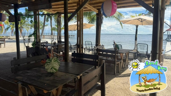 [Image: ¡Paga Q450 en Lugar de Q900 por Estadía Hasta Para 4 Personas en el Caribe, Habitación Doble con A/C + 2 Desayunos a Elección + ⁠Entrada de Tajadas con Costillas para Compartir!m]