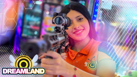[Image: ¡Dreamland Llega al Centro Histórico! ¡Paga $19 en Lugar de $41.98 por 2 Hot Dogs + 2 Papas + 2 Sodas + $30 de Saldo para Jugar!m]