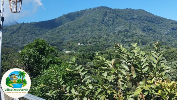 [Image: ¡Un Día Diferente! ¡Paga $30 en Lugar de $50 por Day Pass Para 2 Personas en Villa Oasis Verde, Salcoatitán, Sonsonate + 2 Almuerzos + Merienda + Uso de Instalaciones: Piscina, Jardines, Canopy y Más!m]