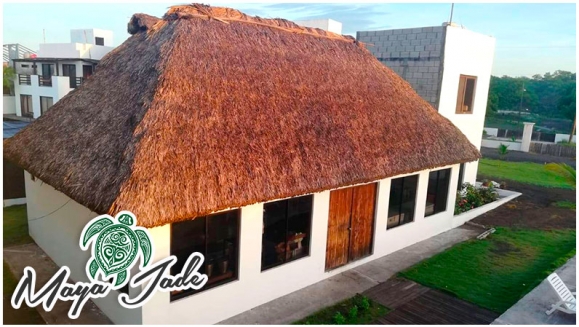 [Image: ¡Paga Q475 en lugar de Q950 por Estadía de 1 Noche para hasta 4 Personas en Bungalow o Estándar Suite + 4 Desayunos Chapines + Tour en Lancha o en Banana Acuática!m]