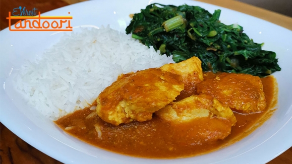 [Image: ¡Paga Q65 en lugar de Q130 por Menú Individual de Comida India que Incluye: Entrada de Pakora con Salsa de Yogurt y Menta + Pollo de Especialidad a Elección entre Curry, Tikka Masala, Butter o Korma + Arroz Bastami o Pan Naan + Jamaica o Limonada!m]